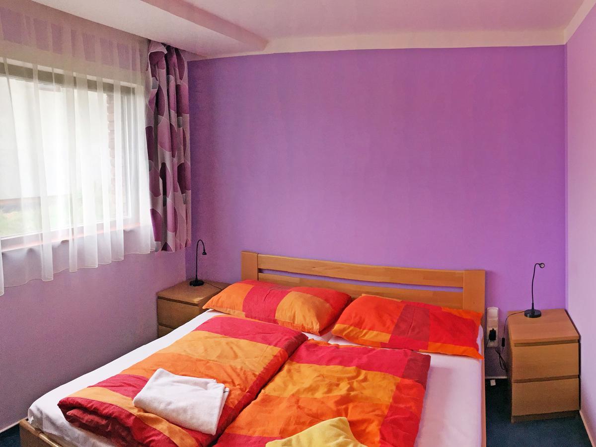 Lake View Apartments Near Golf Resort Kuneticka Hora, Dritec ปาร์ดูบิตเซ ภายนอก รูปภาพ